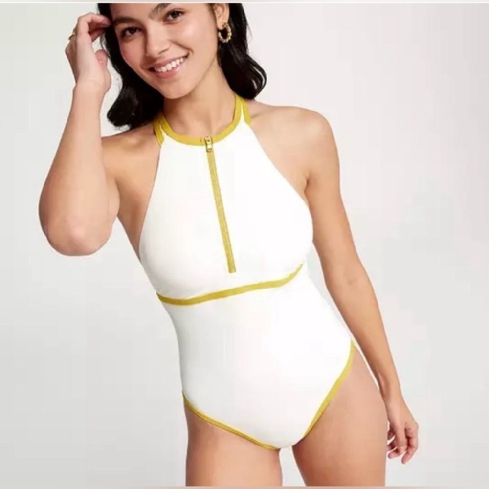 NEW CALIA by Carrie Underwood Halter Racerback Cheeky One Piece Swimsuit NWT